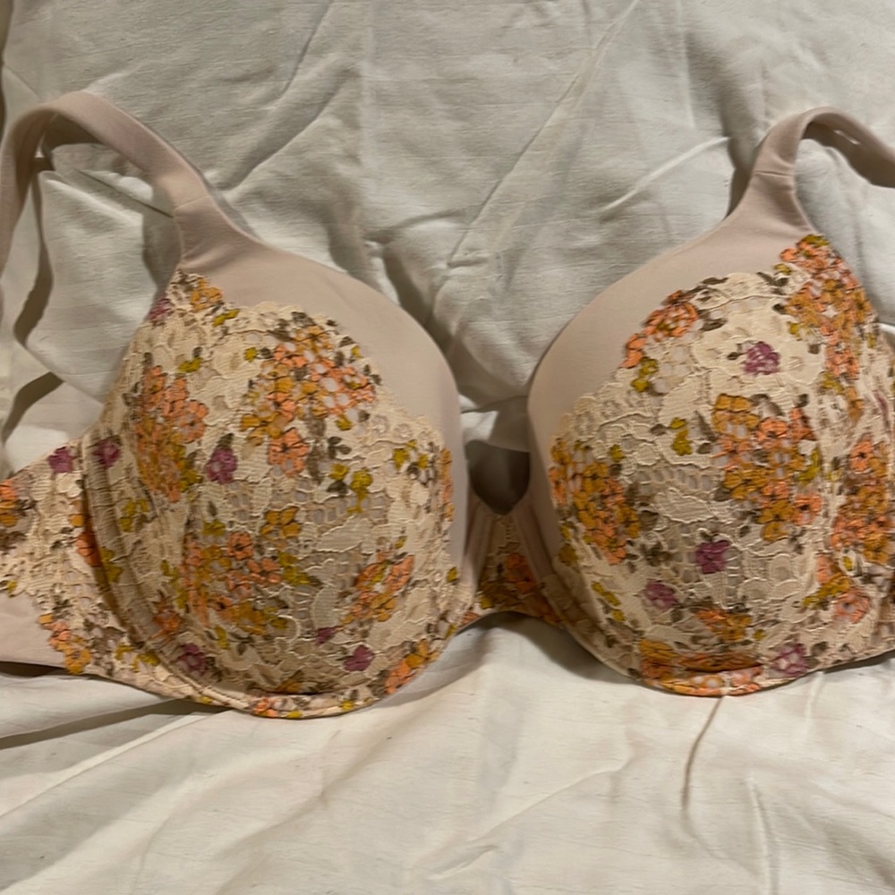 Victoria’s Secret bra